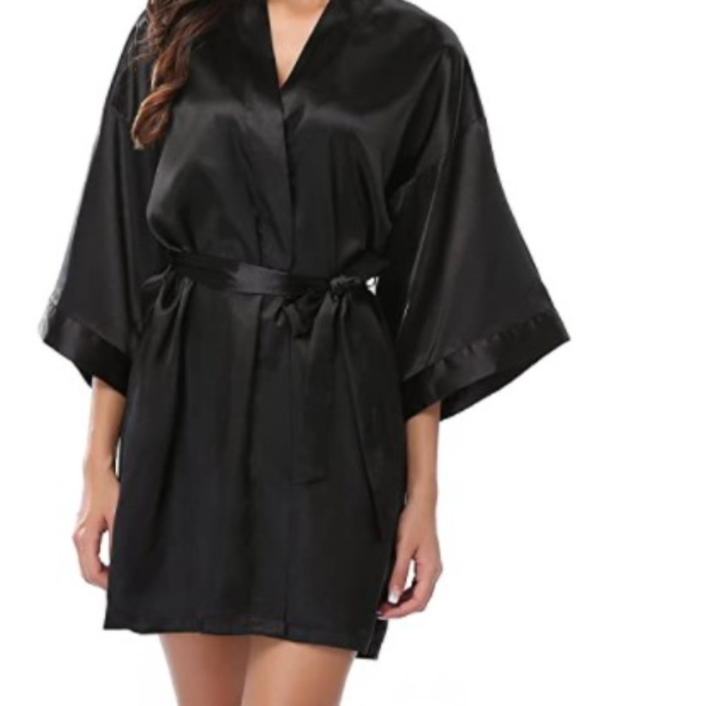 Bridesmaid Rhinestone Robe NWOT - Picture 2 of 6